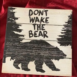 Black bear wooden decor